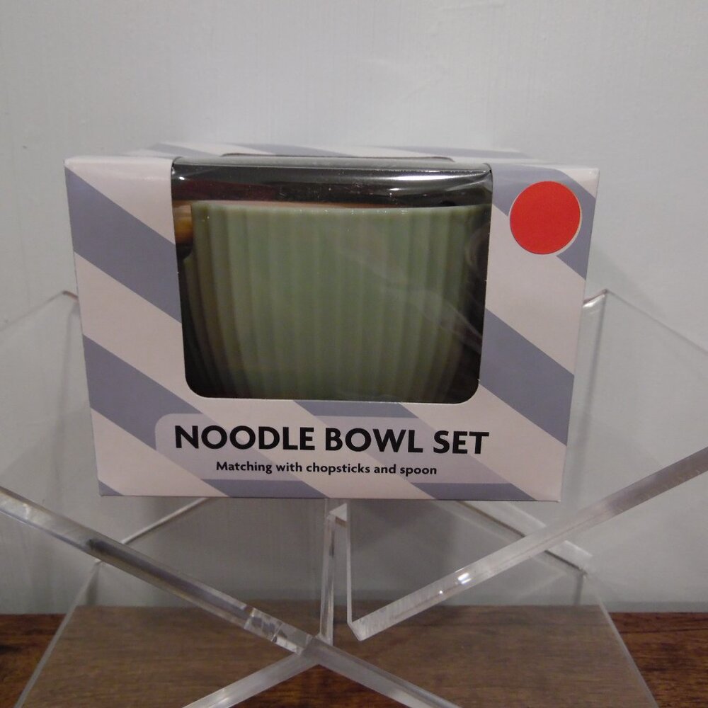 Noodle Bowl Set Matching With Chopsticks & Spoon Green